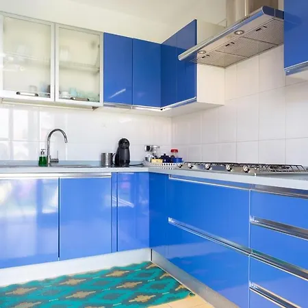 Beautiful House - Terrace - 3 Wifi Apartmán